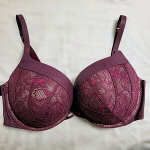 Victoria's Secret Bombshell Plunge 38D Lace Push-up Bra Purple